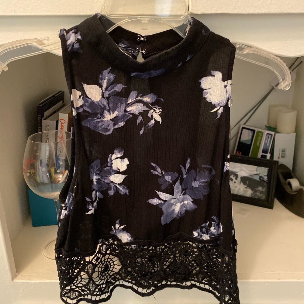 Kendall & Kylie - Top